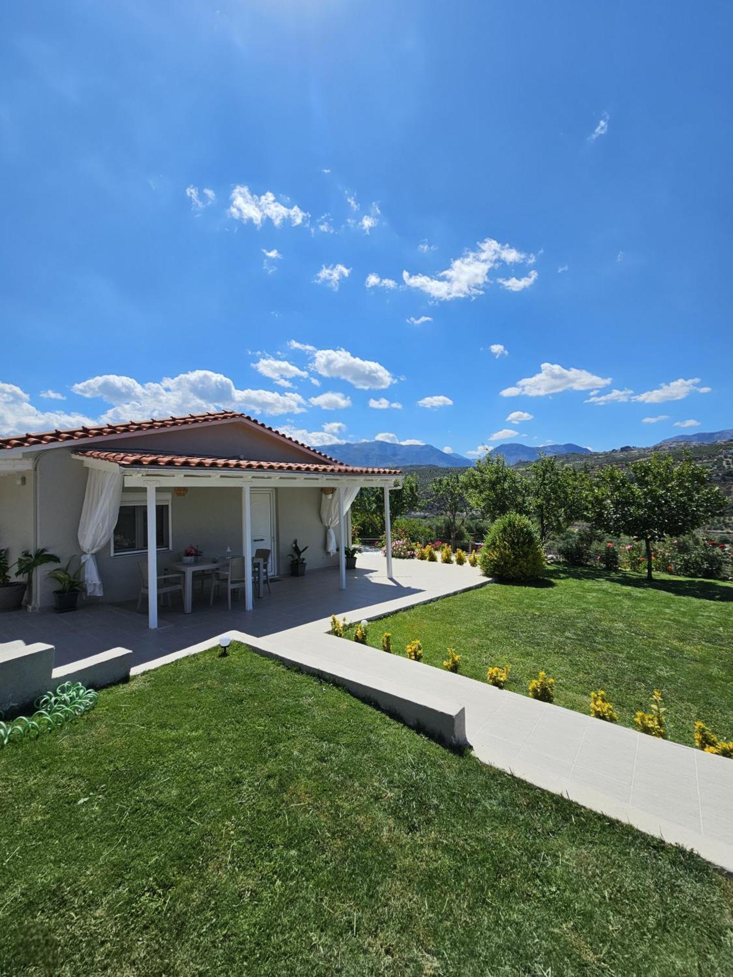 Ornament: Infinite Nature Villa Dhafnes Exterior photo